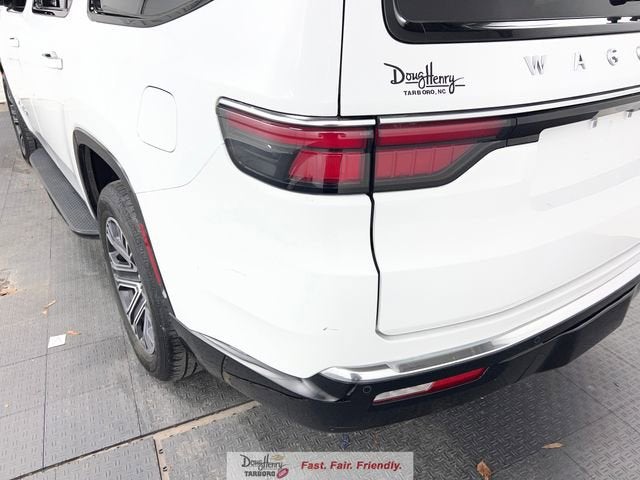 2024 Jeep Wagoneer Base