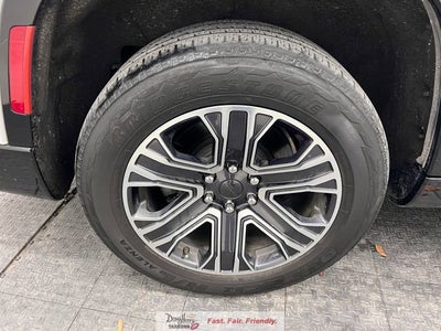 2024 Jeep Wagoneer Base