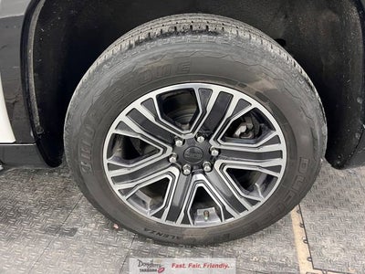 2024 Jeep Wagoneer Base