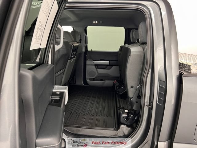 2025 Ford Super Duty F-350 SRW XL