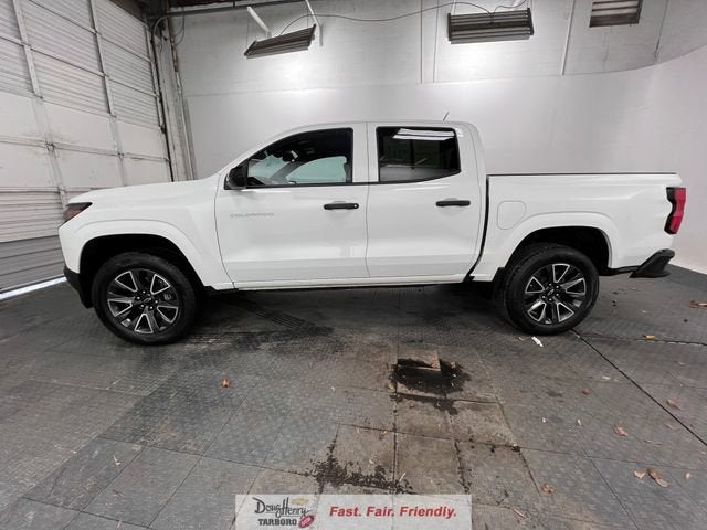 2024 Chevrolet Colorado WT