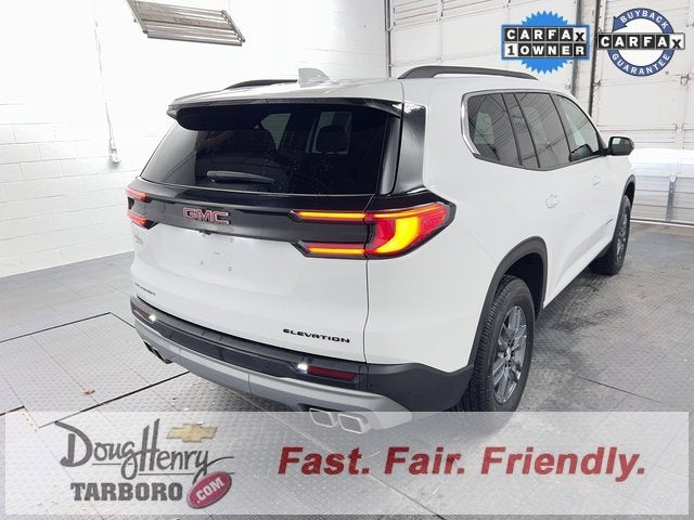 2025 GMC Acadia Elevation