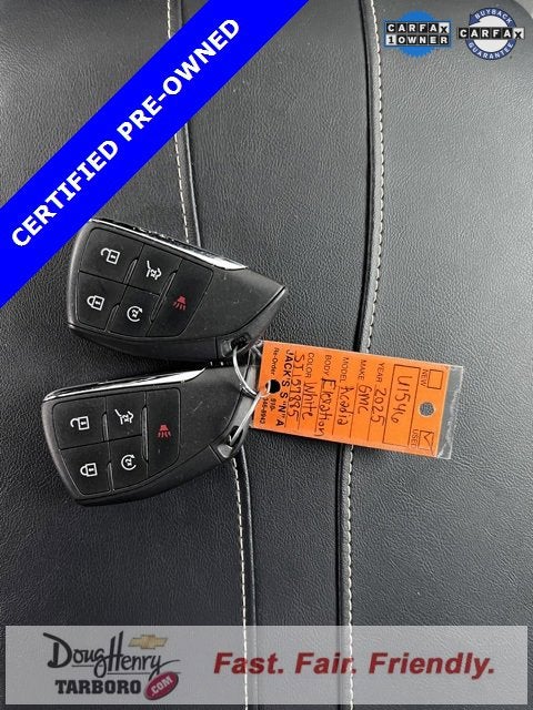 2025 GMC Acadia Elevation