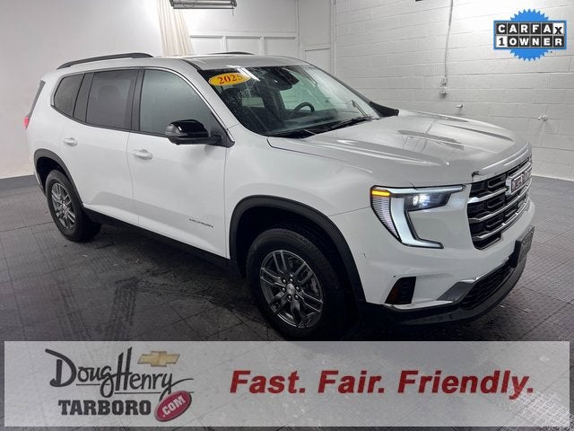 2025 GMC Acadia Elevation