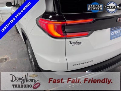 2025 GMC Acadia Elevation