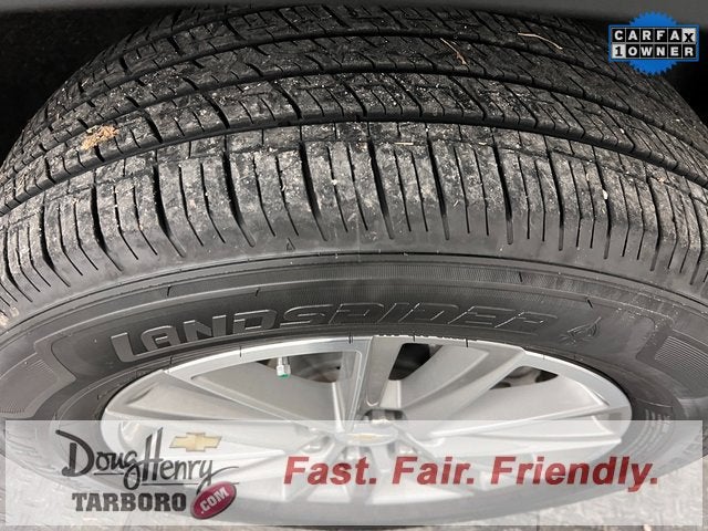 2022 Chevrolet Traverse LT Cloth