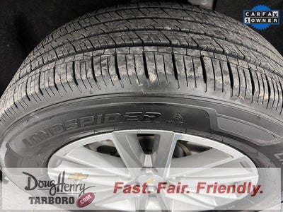 2022 Chevrolet Traverse LT Cloth