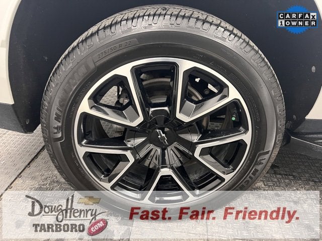 2023 Chevrolet Suburban RST