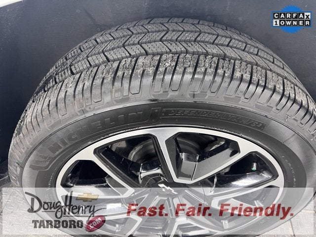 2023 Chevrolet Suburban RST