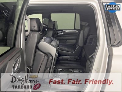 2023 Chevrolet Suburban RST