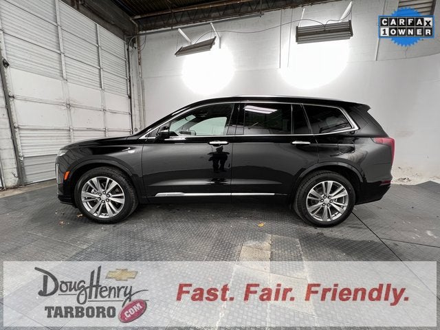 2025 Cadillac XT6 Premium Luxury