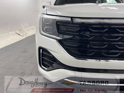 2025 Volkswagen Atlas Cross Sport 2.0T SEL Premium R-Line
