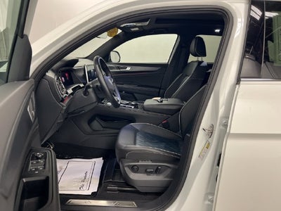 2025 Volkswagen Atlas Cross Sport 2.0T SEL Premium R-Line