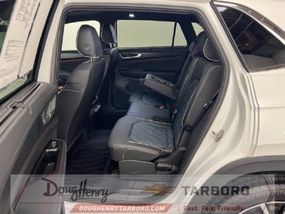 2025 Volkswagen Atlas Cross Sport 2.0T SEL Premium R-Line