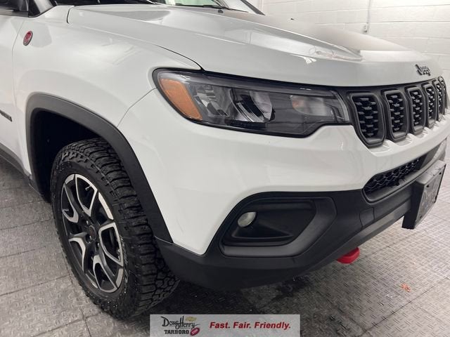 2025 Jeep Compass Trailhawk