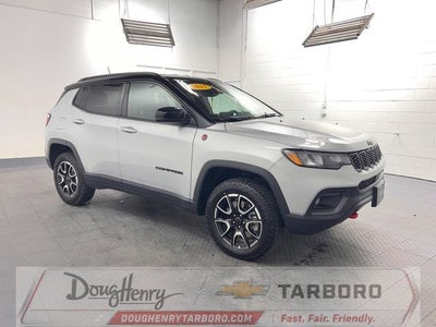 2025 Jeep Compass Trailhawk