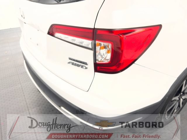 2022 Honda Pilot Touring 7-Passenger