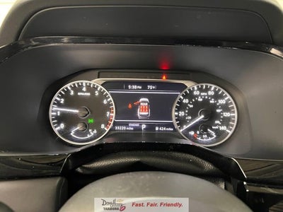 2025 Nissan Pathfinder SV