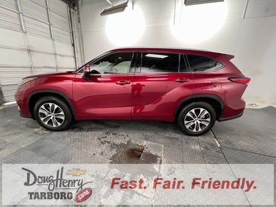 2022 Toyota Highlander XLE