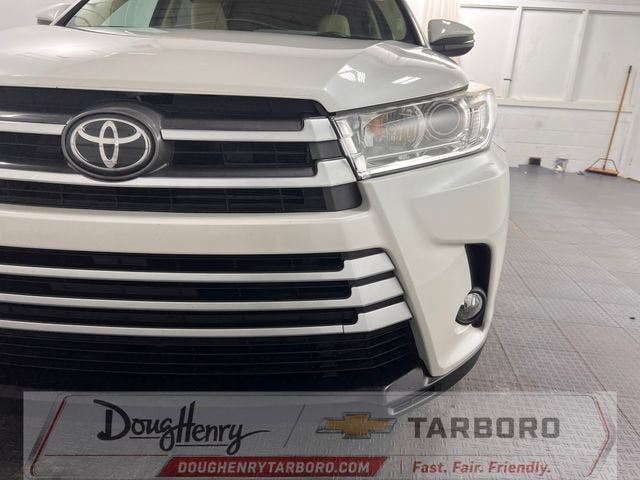 2018 Toyota Highlander SE
