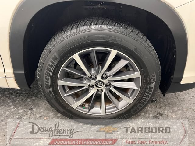2018 Toyota Highlander SE