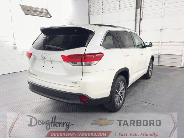 2018 Toyota Highlander SE