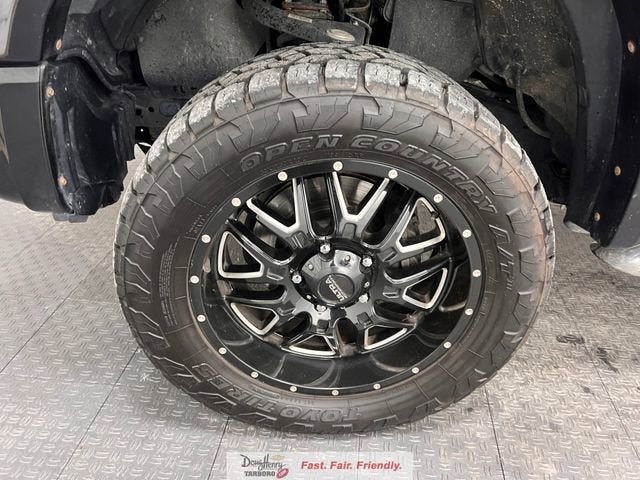 2017 Toyota Tundra 4WD Platinum