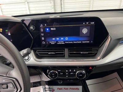 2025 Chevrolet Trax LT