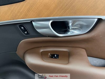 2024 Volvo XC90 Plus Bright Theme