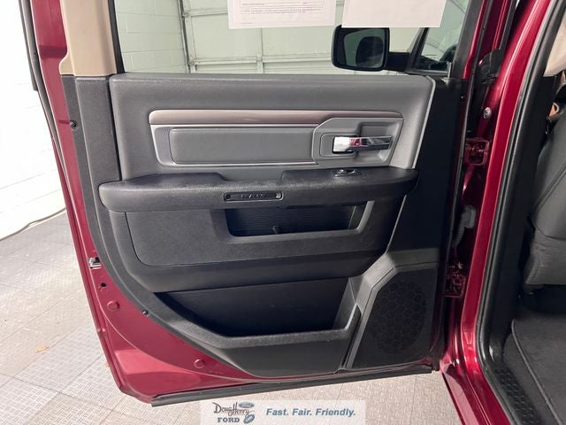 2021 RAM 1500 Classic SLT