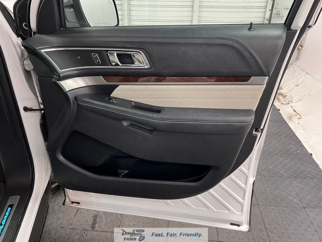 2016 Ford Explorer Platinum