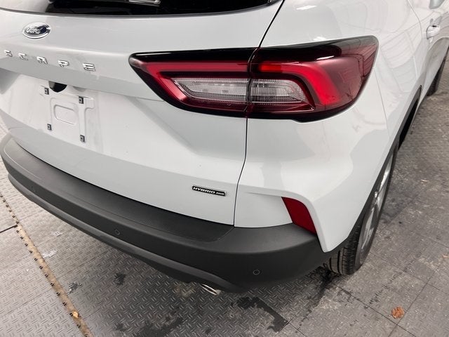 2026 Ford Escape Hybrid ST-Line Select