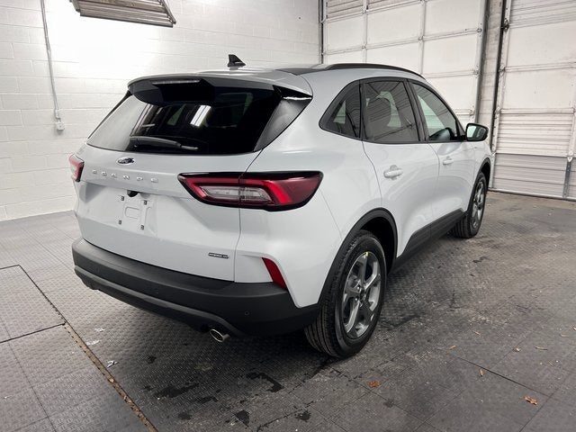 2026 Ford Escape Hybrid ST-Line Select
