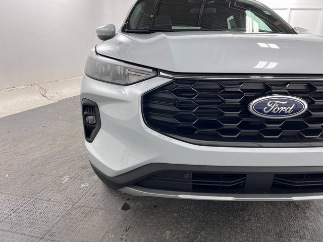2026 Ford Escape Hybrid ST-Line Select