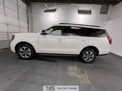 2027 Ford Expedition Active