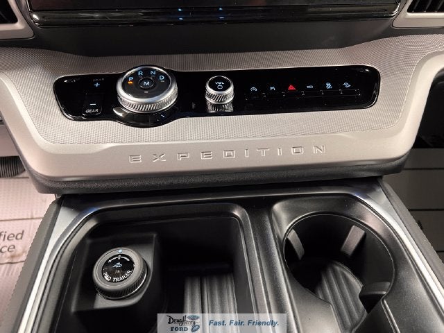 2027 Ford Expedition Active
