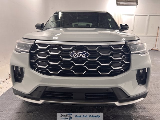 2027 Ford Explorer Platinum