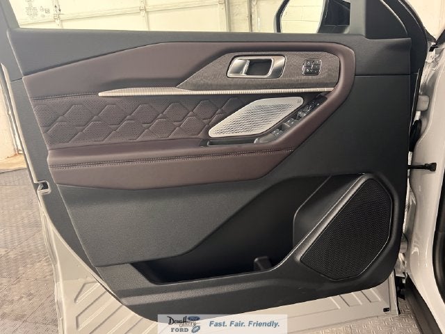 2027 Ford Explorer Platinum