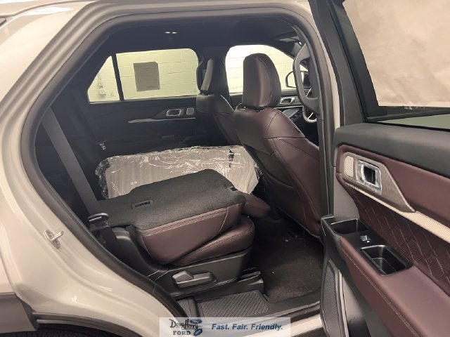 2027 Ford Explorer Platinum