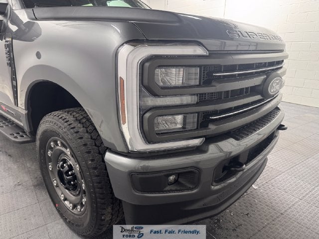 2027 Ford F-250SD XLT