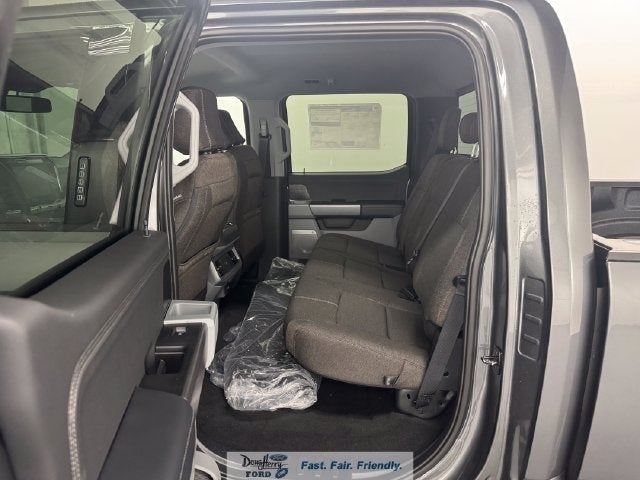 2027 Ford F-250SD XLT
