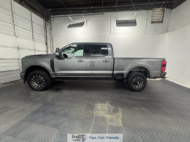 2027 Ford F-250SD XLT