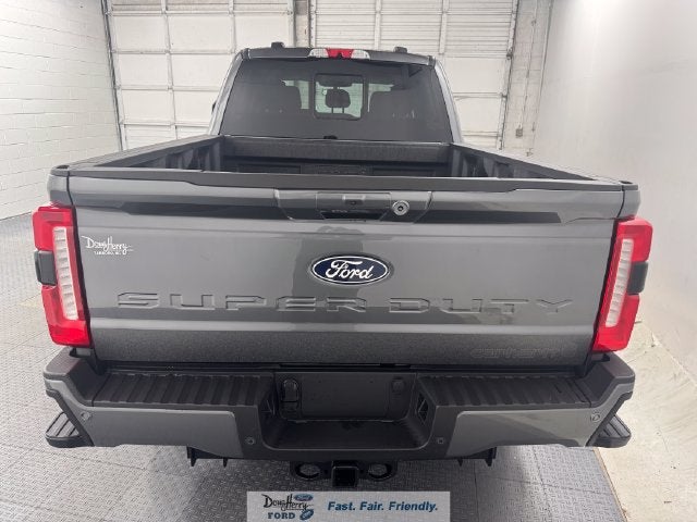 2027 Ford F-250SD XLT
