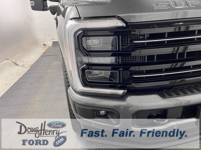 2025 Ford F-350SD Platinum