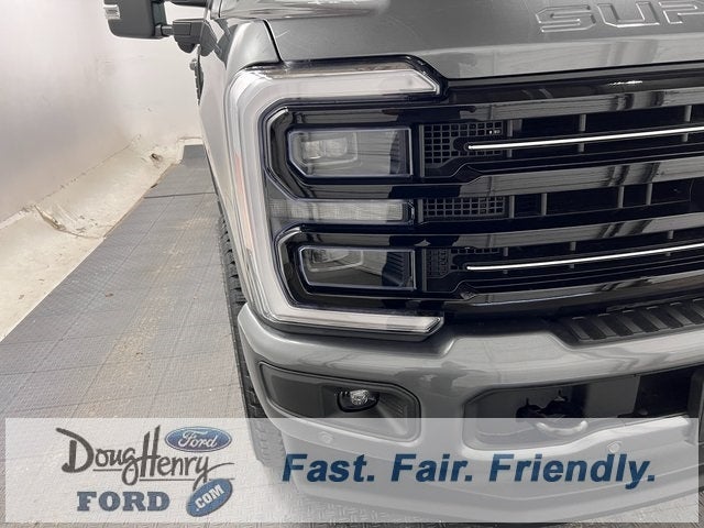 2025 Ford F-350SD Platinum