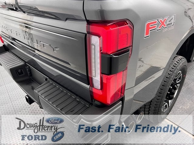 2025 Ford F-350SD Platinum