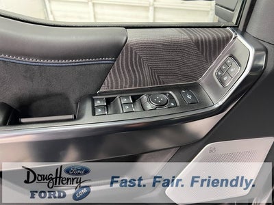 2025 Ford F-350SD Platinum