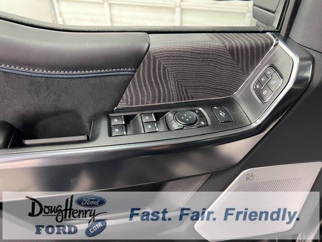 2025 Ford F-350SD Platinum