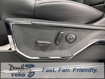 2025 Ford F-350SD Platinum