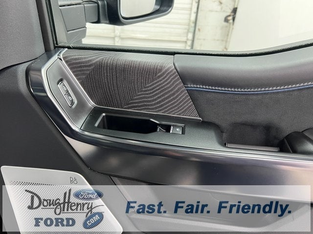 2025 Ford F-350SD Platinum